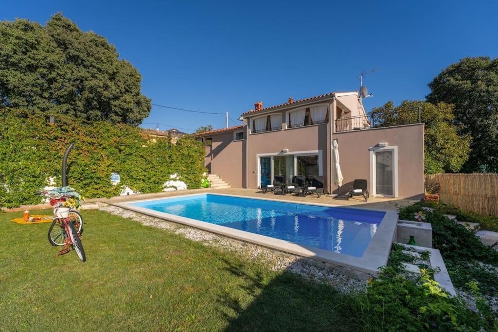 Villa Corinna Kukci Exteriör bild