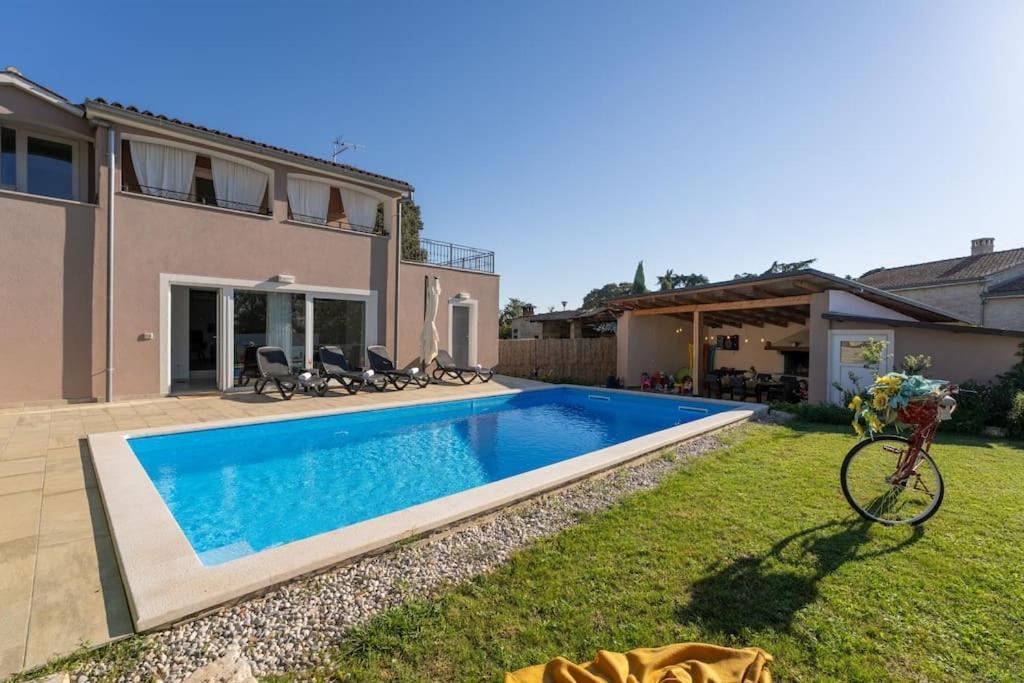 Villa Corinna Kukci Exteriör bild